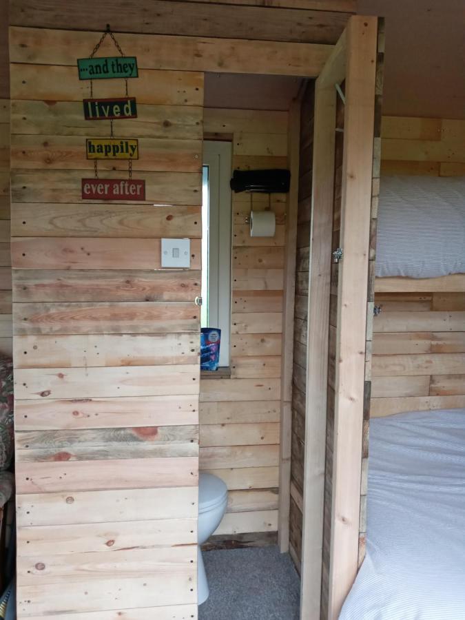 Orchard Meadow Shepherd Huts Leek-Buxton-Ashbourne Upper Elkstone Kültér fotó